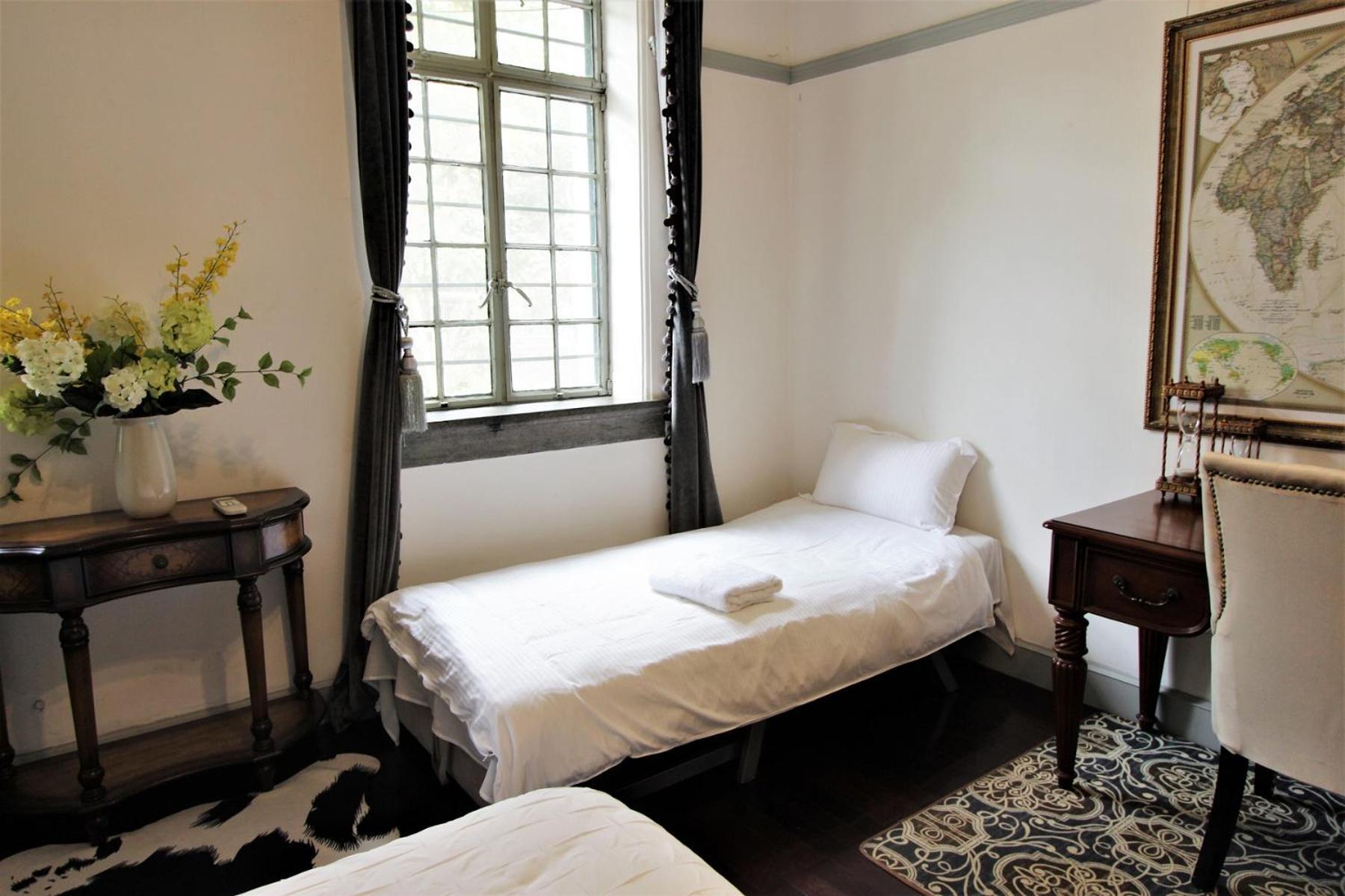 Classic Victorian Presidential Suite West Nanjing Rd Shanghai Exterior photo